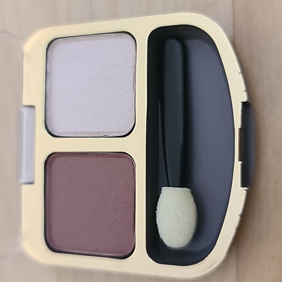 Loreal Soft Effects Eyecolor Rose Petals Eyeshadow - Picture 2 of 3